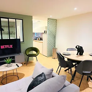Appartement Le Scandinave - Proche Macon - Parking Gratuit - Netflix - Fibre, Pont-de-Veyle